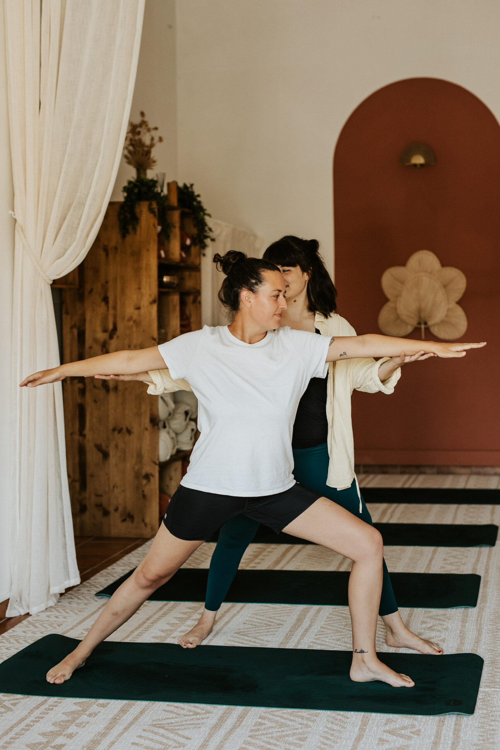 Cours de yoga à domicile | Individuel ou petit groupe | YocoYoco